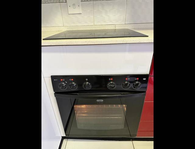 2 BEDROOM APARTMENT FOR SALE IN HECTORTON